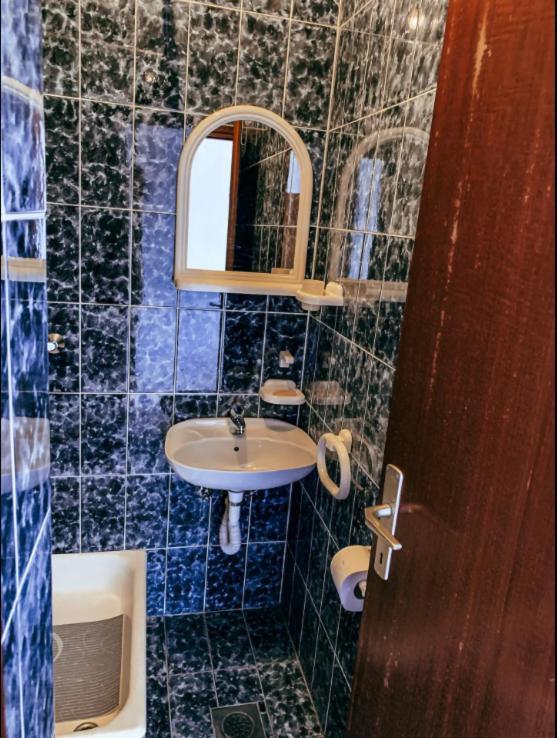 Peaceful, Cosy Tivat Guesthouse Luaran gambar